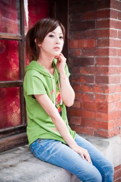 你和她和她的恋爱 封面