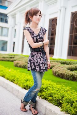 电影唐山大地震 封面