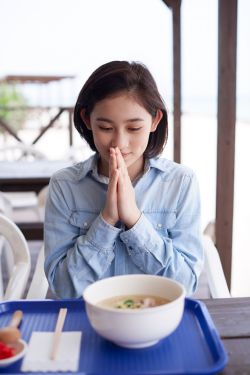 毁灭世界的六人 封面