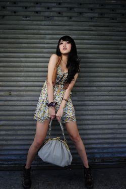 《金花瓶楷梅花2》 封面